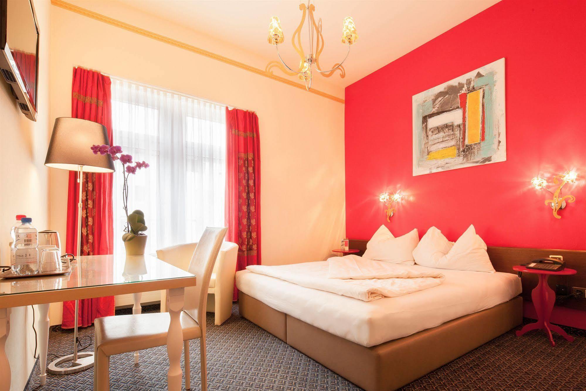 Hotel Ambassador Solothurn Luaran gambar