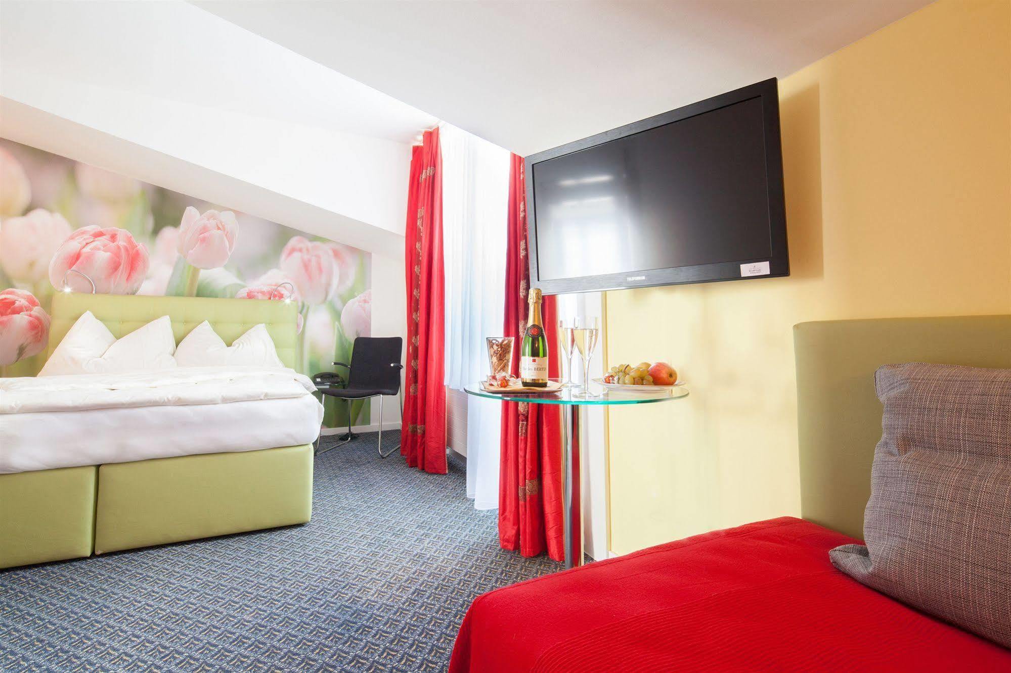 Hotel Ambassador Solothurn Luaran gambar
