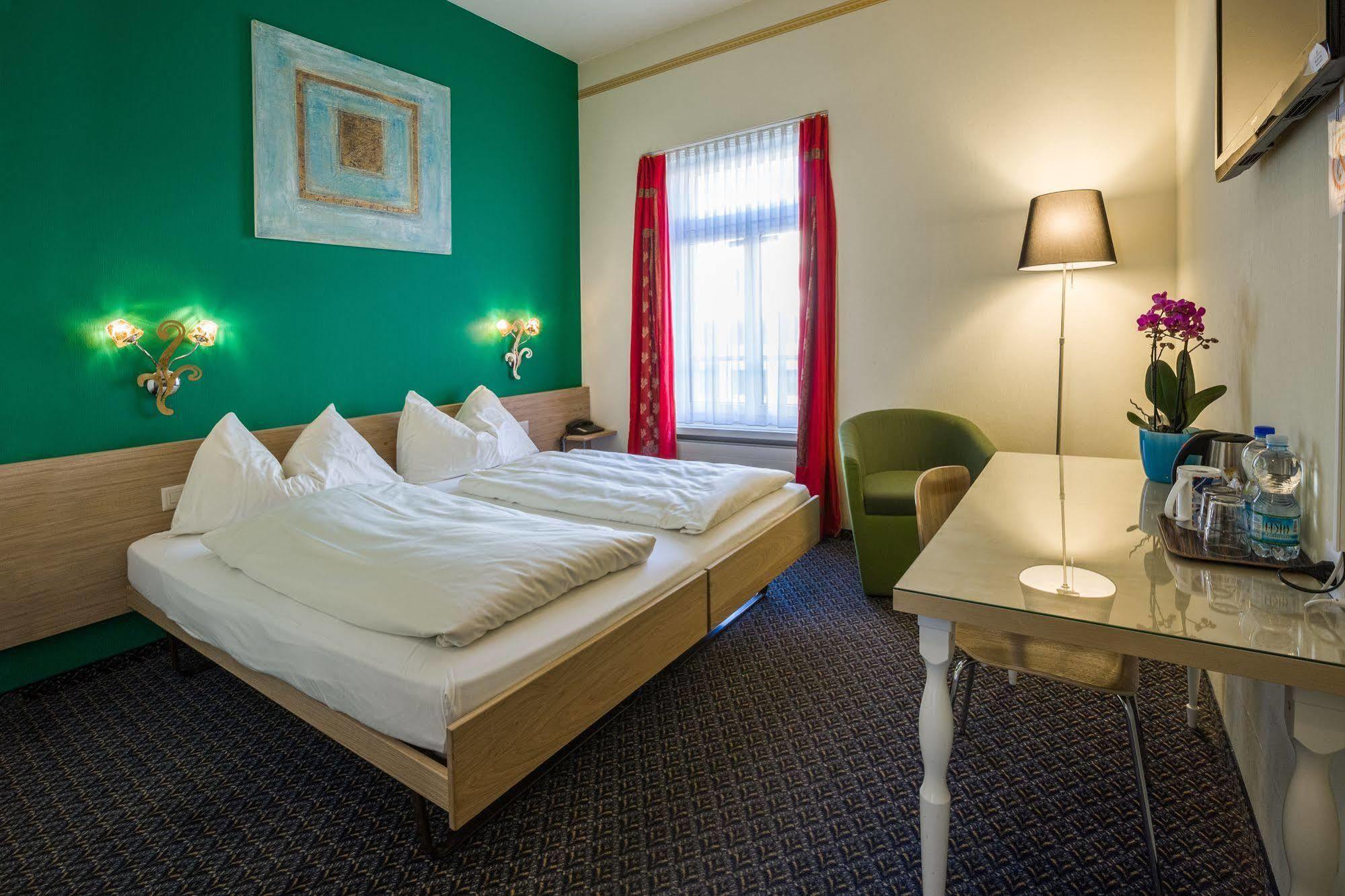 Hotel Ambassador Solothurn Luaran gambar